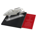 Star Trek: Discovery - Voyager-J Die-cast Ship And Book