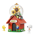 Peanuts - Snoopy Red House 243 Pieces (Construction Set)
