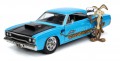 Looney Tunes - Plymouth Road Runner 1970 With Wile E Coyote 1:24 Scale Hollywood Ride (Model Car)